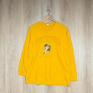 Nfl Men's Yellow T-shirt